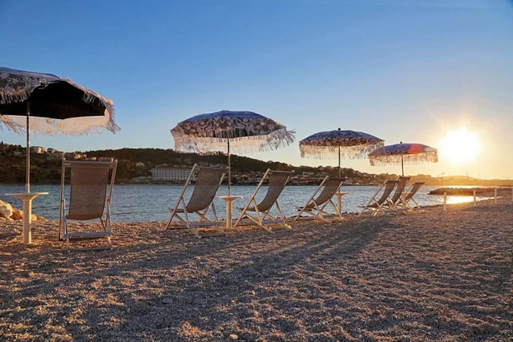 Apartment Dajana Feeling Of Home Trogir Ngoại thất bức ảnh