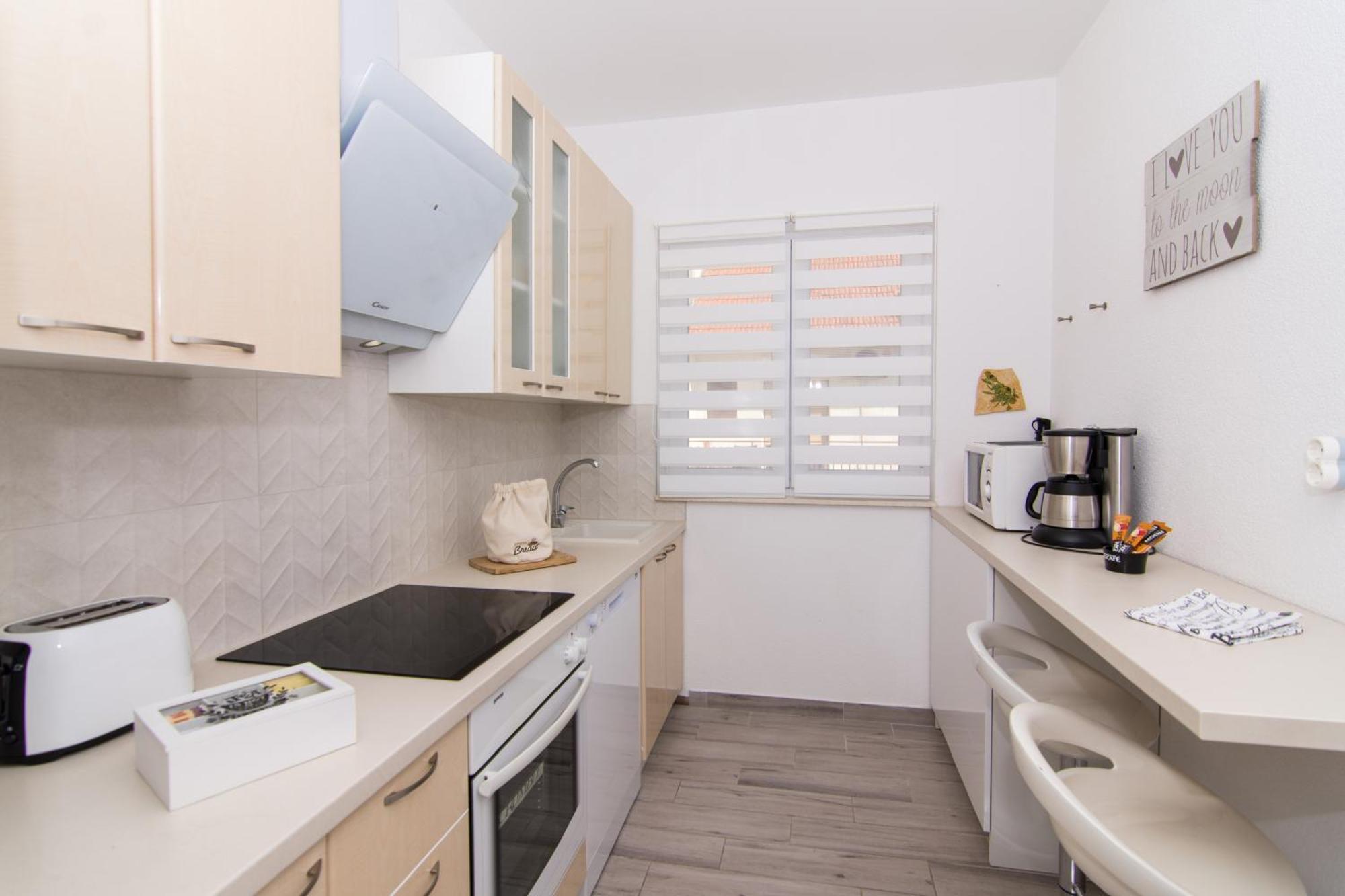 Apartment Dajana Feeling Of Home Trogir Ngoại thất bức ảnh