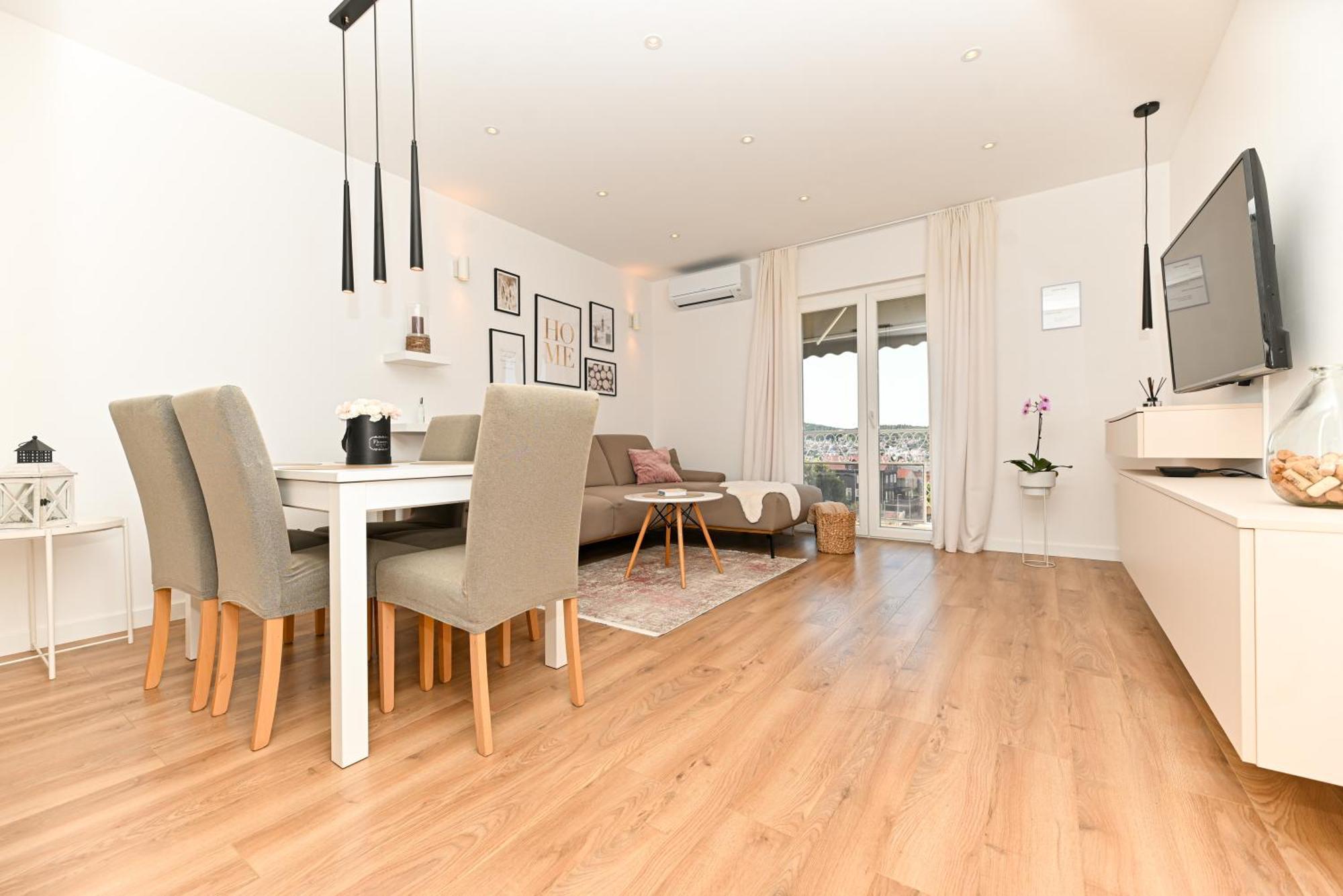 Apartment Dajana Feeling Of Home Trogir Ngoại thất bức ảnh